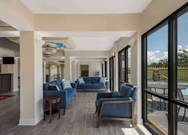 Econo Lodge Inn & Suites Diamondhead 5