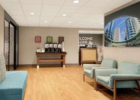 Hampton Inn Houston Hobby Airport 4