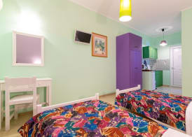 Ni-Mar Studios & Apartments 3
