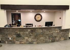 Red Feather Lodge/Hotel 3