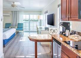 Tween Waters Island Resort & Spa 5