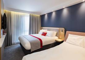 Holiday Inn Express BELFAST CITY by IHG 5