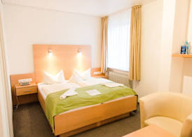 Friesen Hotel 4