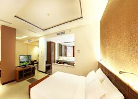 Sun Island Hotel & Spa Legian 4