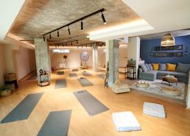 Local Stay Hotel, BW Signature Collection 4