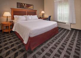 TownePlace Suites by Marriott Clinton at Joint Base Andrews 5