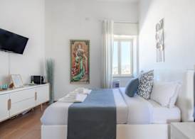 Naro Suites and Rooms 5