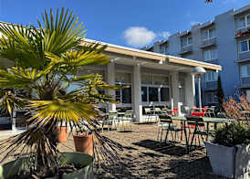 ibis Styles Angoulême Nord - hôtel restaurant 2