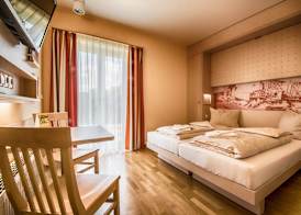 JUFA Hotel im Brückenkopfpark - Jülich 5