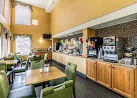 Quality Inn Rolla 4