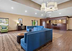 Comfort Inn & Suites Cincinnati Eastgate 5