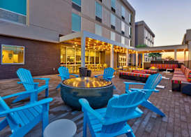 Home2 Suites Wilmington 4