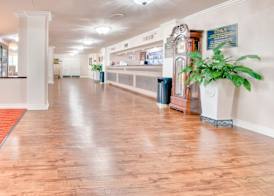 Ramada by Wyndham Metairie New Orleans Airport 2