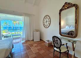 HOTEL TODOBLANCO 4