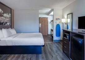 Super 8 by Wyndham Wausau 4
