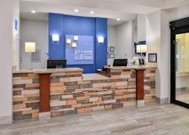 Holiday Inn Express CLANTON by IHG 4