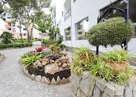Petit Garden Hotel by Flacalco 4