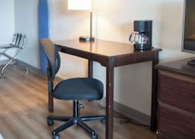 Days Inn by Wyndham Waynesboro 5