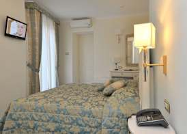 Hotel Santa Lucia 5