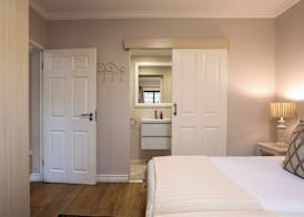 Vino Self Catering Apartment 5