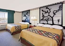 Super 8 by Wyndham Yucca Val/Joshua Tree Nat Pk Area 3