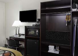 Super 8 by Wyndham San Diego Hotel Circle 5