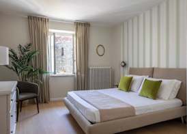 Lucca Old Town Apartment 4