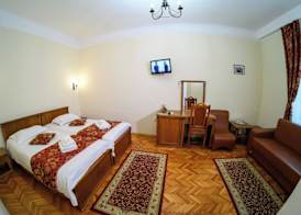 Hotel Transilvania 4