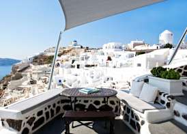 Alexander's Suites 2
