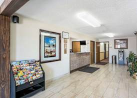 Rodeway Inn Cedar Rapids Westdale 2