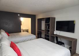 Baymont by Wyndham Jacksonville Airport 4
