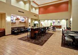 Hampton Inn & Suites Folsom 4