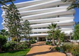 Isla Brown Corinthia Resort & Spa, Curio Collection by Hilton 2