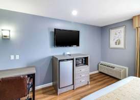 Rodeway Inn & Suites Port Arthur - Groves 5