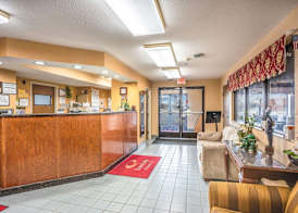 Econo Lodge Princeton 5
