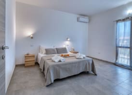 IzzHome Cozy Sunflowers 2