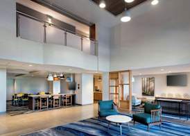 Fairfield Inn & Suites by Marriott Rome 2