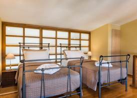 Daphnis Villas 4