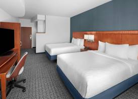 Courtyard by Marriott Santa Clarita Valencia 5