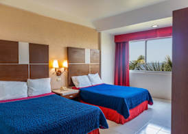 Hotel Baluartes 2