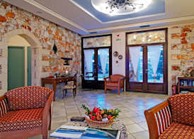 Areti Aparthotel 5