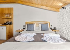 Emily's Luxury Suites 5