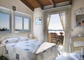 Panorama Fanari studios and apartments 2