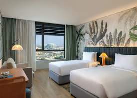 Yas Plaza Mangroves by IHG 5