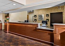 Quality Suites Irving-Las Colinas 3