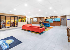 Days Inn & Suites by Wyndham San Antonio near Frost Bank Center 3