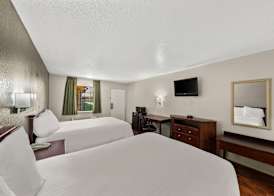 Americas Best Value Inn Bonham 4