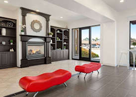 Ramada by Wyndham Marina 3