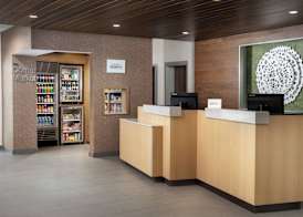 Fairfield Inn & Suites by Marriott Gainesville I-75 2