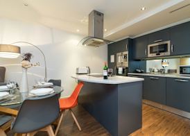 Austin David Apartments ExCeL 5
